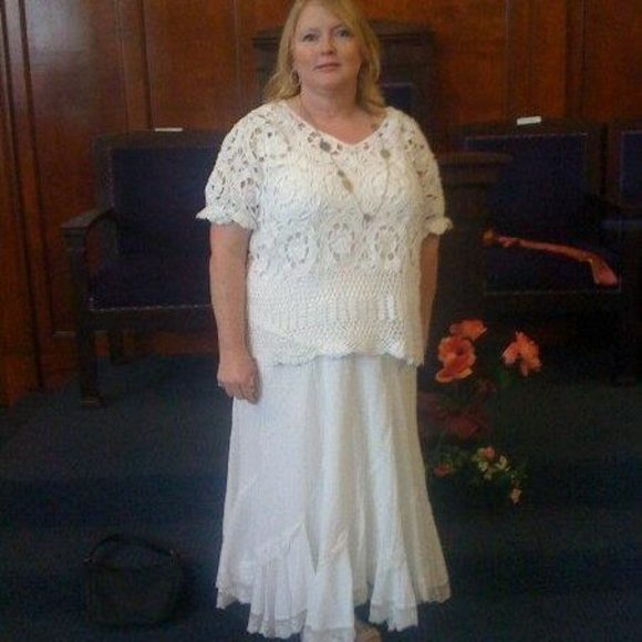 Meet your Posher, Angela - Picture 1 of 1